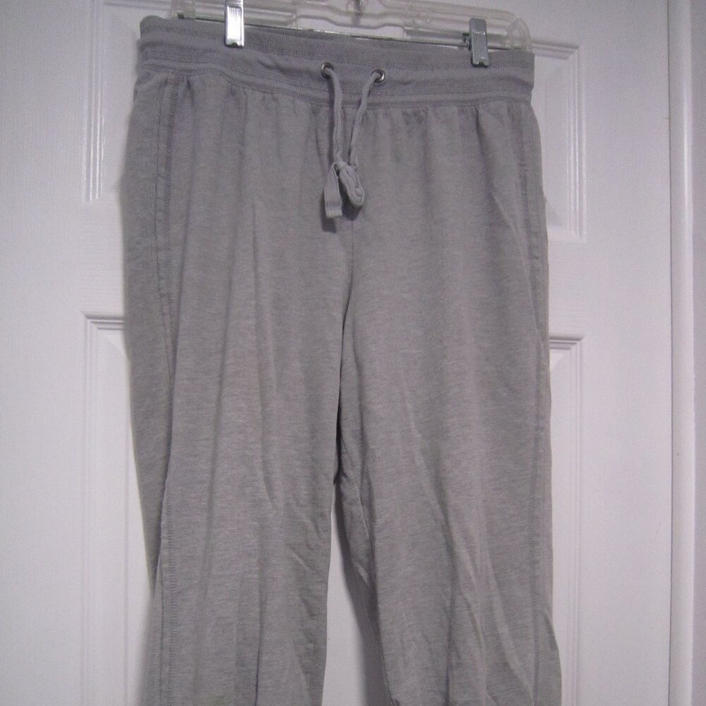 green tea joggers with drawstring size L